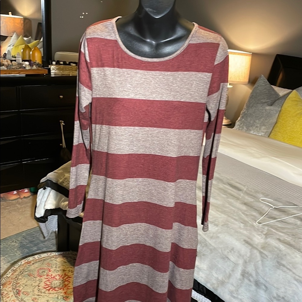 Striped Long Sleeve Dress with Pockets - Red and Gray